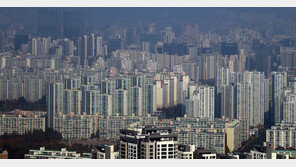 서울 아파트, 짙어지는 관망세…상승폭 2주 연속 축소