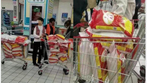 “마트 진열대 텅텅 비어”…사재기 진화 나선 中당국