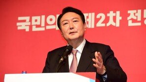 尹 “요소수 부족 위기에 여야 따로 없어…적극 협조하겠다”