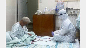 ‘화투 든 천사’ 이수련 간호사 등 4명 한국여성단체協 ‘용신봉사상’ 받아