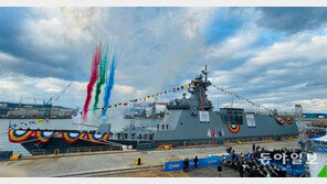 [사설]천안함 부활 진수식에 ‘천안함 장병’은 없었다