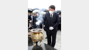 ‘전두환 옹호’ 논란 윤석열, 오늘 광주로…오월 단체 만날까