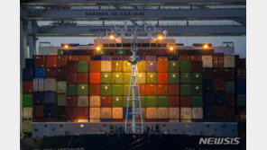 美, 공급망 대란 해소 위해 약 3000억원 투입…화물 수용력 확대