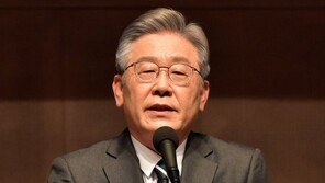 이재명 “尹, ‘반듯이’ 잘못 쓴 것 아니면 5월정신 모독”