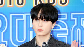 용준형, 어라운드어스 떠난다…“매니지먼트 업무 종료”