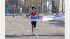 박민호, 제92회 동아마라톤 우승…2시간14분35초
