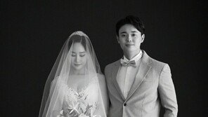 프로야구 KT 창단 멤버 문상철-송민섭, 12일 나란히 화촉