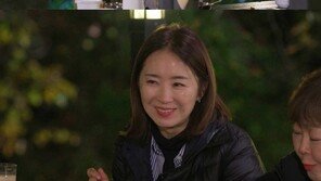 윤유선 “아들이 ‘날 인격적으로 대하지 않았다’고 말해 충격”