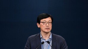 靑, 양도세 중과 유예 거듭 반대 “그대로 가야, 부동산 하향안정 중”