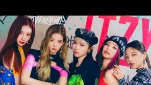 ITZY, 베스트앨범 ‘잇츠 있지’ 발매…일본 정식 데뷔