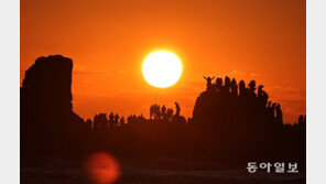 금지됐던 해맞이…인근 펜션은 ‘빈방 없음’[청계천 옆 사진관]