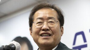 홍준표, 윤석열 지지율 하락에 “비상조치해야”