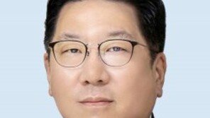 정지선 현대百그룹 회장 “발견·연결 통해 ‘비전 2030’ 추진”