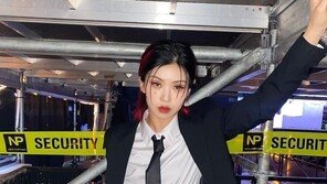 아이키, 남다른 수트핏…“수트키 나왔습니다”