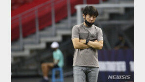 ‘스즈키컵 준우승’ 신태용, 팬 투표서 ‘최고의 감독’ 선정