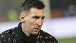 코로나 확진됐던 메시, 음성 판정 후 복귀…주말 리그 경기 출격할 듯