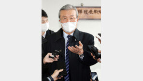 김종인 “尹 ‘삼프로’ 출연 몰라…안되겠다 싶어 개편안 발표”