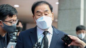 이재오 “‘윤핵관’ 타령 그만…尹 위해 죽자사자 일한 것”