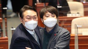 손잡은 尹·李, 반등 모멘텀 만들까…‘원팀’ 완성했지만 변수도 상존