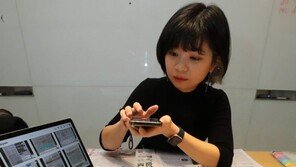 신문·필름·LP판…오래된 것에 빠진 2030 청년들