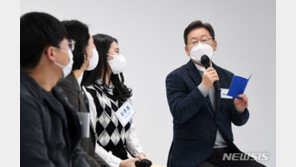 이재명, 닷페이스 출연 반발에 “나쁜 얘기라도 들어야죠”