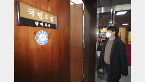 이준석 ‘당사숙식’ 내주 돌입…이철규 “李 불편함 없도록” 지시