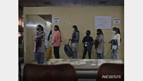 인도 코로나19 신규확진 14만명 넘어…델타 소강 이후 최다