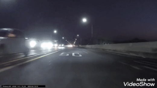 배달기사 달리는데 ‘유리 파편’ 세례…“웬 사람이 병 던져” (영상)