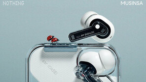 음향 기기에서 '개성의 아이콘' 될까? 무선 이어폰은 변신 중