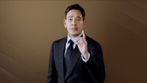 멸공 논란에 입 연 정용진 “내겐 현실, 정치운운 말라”