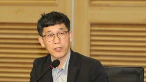 진중권 “‘멸공’ 마음 안든다? 훈련소서 ‘멸공의 횃불’ 안 불렀나”