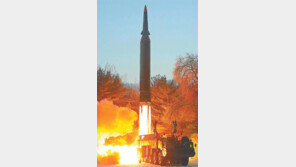 “성능 과장” 폄하한 南 비웃듯… 北 ‘음속 10배’ 더 센 미사일 도발