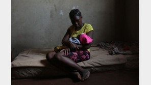 코로나에 짐바브웨 10대 임신 급증… 13살 소녀의 눈물