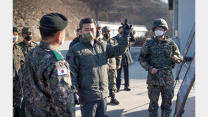 서욱, 미사일사령부 방문 “北미사일 발사, 심각한 위협”