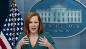 백악관 “北 미사일 쏠 때마다 대화…외교 문 열려 있다”