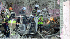광주 아파트 붕괴사고 22일째 실종자 구조·수색 지속