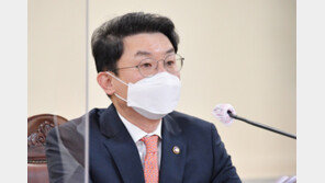 정부 “금융 변동성 당분간 확대될 수도…필요시 시장안정조치”