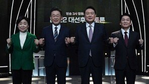 與 “이재명은 준비된 대통령” vs 野 “윤석열은 대통령 적임자”