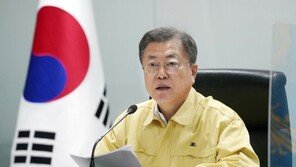 문 대통령 “오미크론 진짜 시험대…일상회복 마지막 고비”