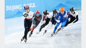 아웃코스로 추월…황대헌·이준서·박장혁 1500m 준결승 진출