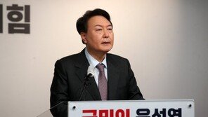 윤석열, 첫 유세 ‘광화문’ 검토중…“초법적 대통령은 없다”