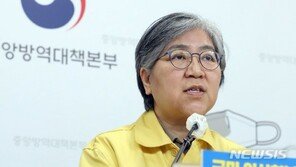 60세 이상 4차접종 제외…“3차접종 효과 상존·치료제 있어”