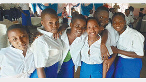 아프리카 첫 여자과기원… 한국이 교육씨앗 뿌린다