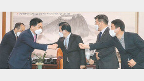 여야, 방역지원금 이견에 추경 합의 불발… 대선前 처리 어려울듯 