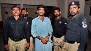 ‘파키스탄의 킴 카다시안’을 죽인 오빠, 법원은 무죄를 선고했다[사람, 세계]