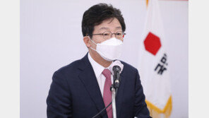 尹과 회동 앞둔 유승민…‘민주당 러브콜’은 계속된다