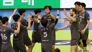 V리그 남자부, 확진자 폭증으로 중단 불가피…대한항공 13명·현대 7명