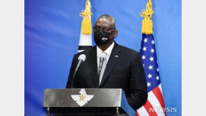 美 국방장관 “러, 우크라 공격할 준비 돼 있어”