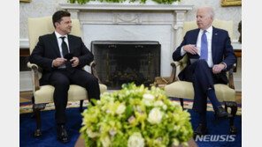 영·프·독 다 가는데…바이든은 왜 ‘우크라 방문’ 안 하나