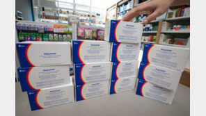 오늘부터 ‘40대 기저질환자’도 코로나19 먹는약 투약한다